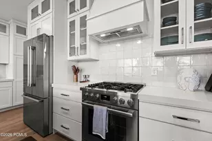 11655 N Shoreline Dr, Hideout, UT 84036 - Photo 11