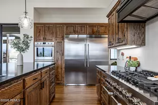 5842 Old Snow Basin Rd, Huntsville, UT 84317 - Photo 19