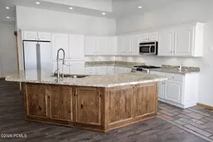 875 W Oak Ln, Kamas, UT 84036 - Photo 13