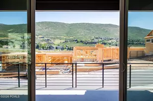 372 W Ascent Dr, Hideout, UT 84036 - Photo 29