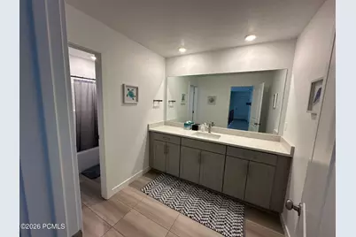 3181 S Hickory Street, Saratoga Springs, UT 84045 - Photo 9