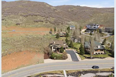 8782 N Sackett Drive, Park City, UT 84098 - Photo 3