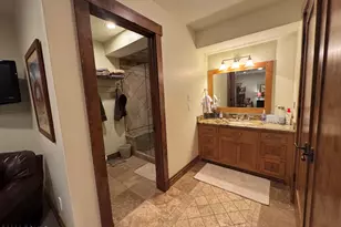 2011 Solamere Dr, Park City, UT 84060 - Photo 35