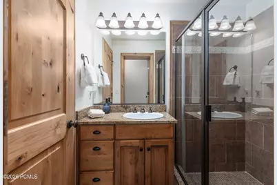 5168 E Fairview Loop #Unit C604, Eden, UT 84310 - Photo 33