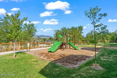 10374 S Sage Canal Way, Sandy, UT 84070 - Photo 35