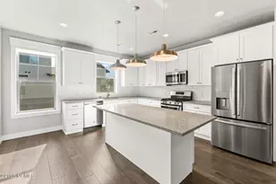 10374 S Sage Canal Way, Sandy, UT 84070 - Photo 3
