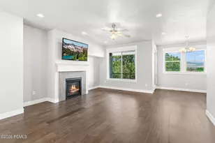 10374 S Sage Canal Way, Sandy, UT 84070 - Photo 11