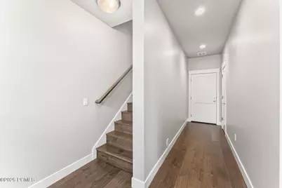 10374 S Sage Canal Way, Sandy, UT 84070 - Photo 29