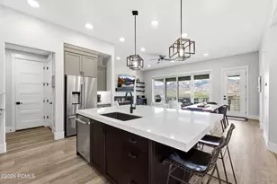 11561 N Perspective Dr, Hideout, UT 84036 - Photo 19