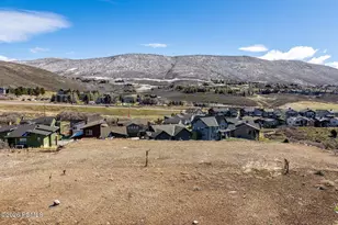 389 W Ascent Dr, Heber City, UT 84036 - Photo 3