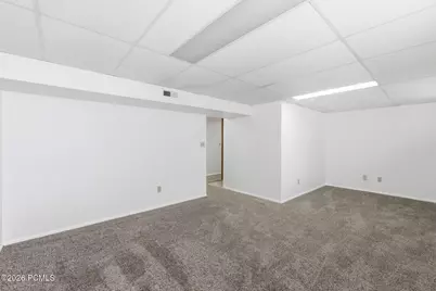 4668 S Green Valley Drive, Salt Lake City, UT 84107 - Photo 11