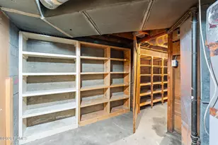 4640 S Locust Ln, Salt Lake City, UT 84117 - Photo 31