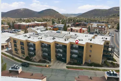 2000 Prospector Avenue #402, Park City, UT 84060 - Photo 19