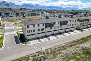 428 W 900, American Fork, UT 84003 - Photo 25