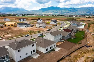 1093 E Becca Rd, Daniel, UT 84032 - Photo 27