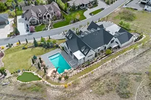 11 Cross Hill Ln, Sandy, UT 84092 - Photo 13