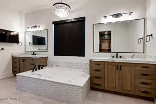 11 Cross Hill Ln, Sandy, UT 84092 - Photo 43