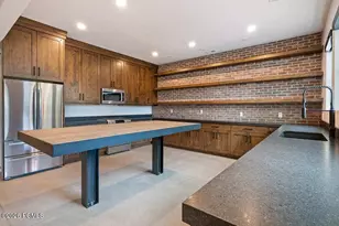 11 Cross Hill Ln, Sandy, UT 84092 - Photo 75