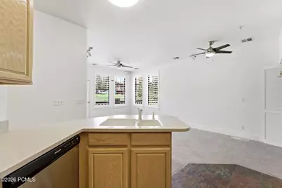 8410 Pointe Road #Apt F23, Park City, UT 84098 - Photo 7