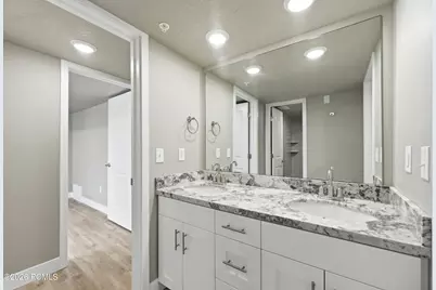 1032 E 400 South #Apt 301b, Salt Lake City, UT 84102 - Photo 11