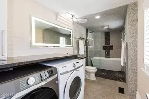 374 F St, Salt Lake City, UT 84103 - Photo 15