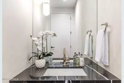 7367 S Canyon Centre Parkway #109, Cottonwood Heights, UT 84121 - Photo 23