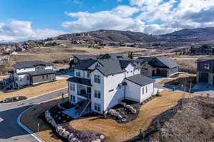 6372 E 950, Huntsville, UT 84317 - Photo 55