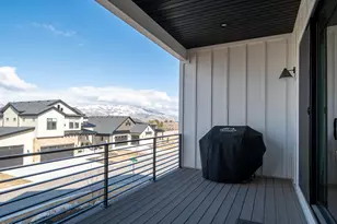 6372 E 950, Huntsville, UT 84317 - Photo 21