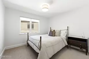 33 W Village Cir, Midway, UT 84049 - Photo 23