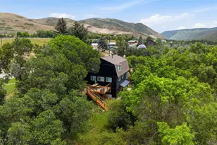 4265 S Tammy Ln, Daniel, UT 84032 - Photo 1