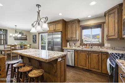 781 W 3000 South, Daniel, UT 84032 - Photo 7