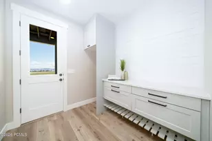 2678 S Eagle Dr, Garden City, UT 84028 - Photo 9