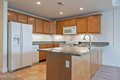 3075 E Kennedy Dr Drive #210, Salt Lake City, UT 84108 - Photo 9