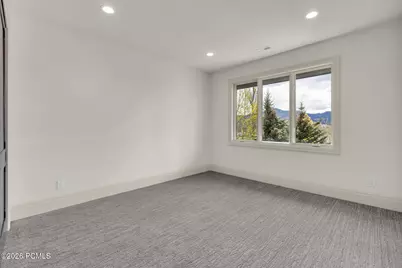 8905 Daybreaker Dr, Park City, UT 84098 - Photo 23