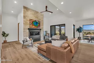 1092 Trailridge Dr, Coalville, UT 84017 - Photo 5