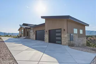 1092 Trailridge Dr, Coalville, UT 84017 - Photo 17