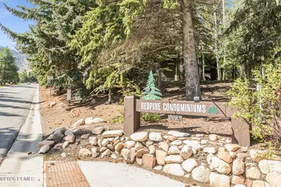 2025 Canyons Resort Drive #Q8, Park City, UT 84098 - Photo 25