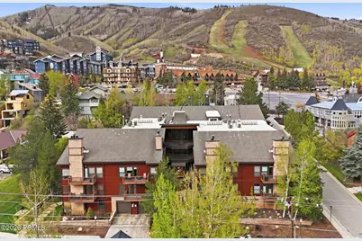 1375 Woodside Avenue #301, Park City, UT 84060 - Photo 35
