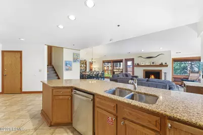 1375 Woodside Avenue #301, Park City, UT 84060 - Photo 13