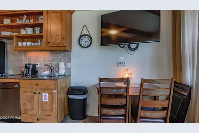 1456 Newpark Boulevard #213, Park City, UT 84098 - Photo 5
