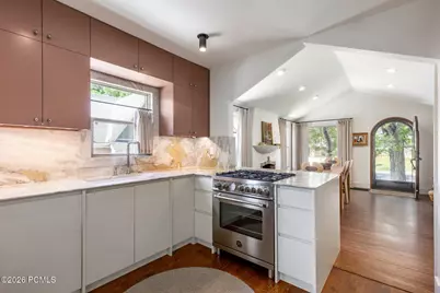 1658 E Harrison Avenue, Salt Lake City, UT 84105 - Photo 9