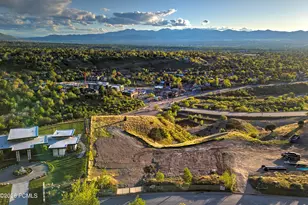 3974 E Canyon Estate Dr, Salt Lake City, UT 84121 - Photo 5