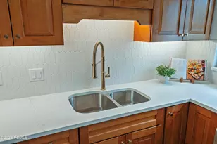 2580 S 2100, Salt Lake City, UT 84109 - Photo 11