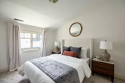 1085 S Military Drive, Salt Lake City, UT 84105 - Photo 15