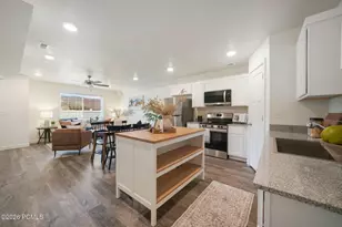 1048 E 2220 Way, Heber City, UT 84032 - Photo 7