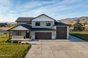 862 W Hilltop Ct, Francis, UT 84036 - Photo 29