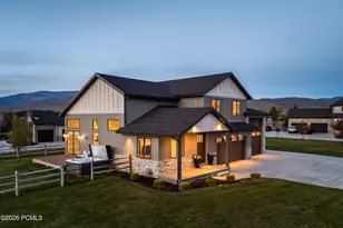 862 W Hilltop Ct, Francis, UT 84036 - Photo 3