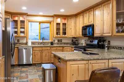390 Matterhorn Drive, Park City, UT 84098 - Photo 11