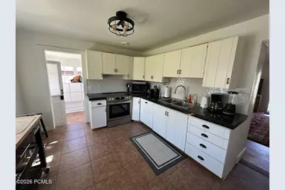288 E Center Street, Heber City, UT 84032 - Photo 9