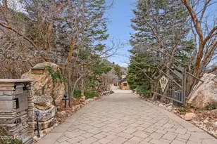 4552 S Zarahemla Dr, Salt Lake City, UT 84124 - Photo 3